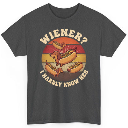 Wiener I Hardly Know Her dachshund T-Shirt Dark Heather product mockup