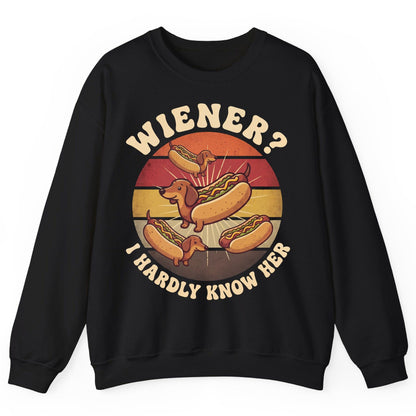 Wiener I Hardly Know Her dachshund Sweatshirt Black product mockup