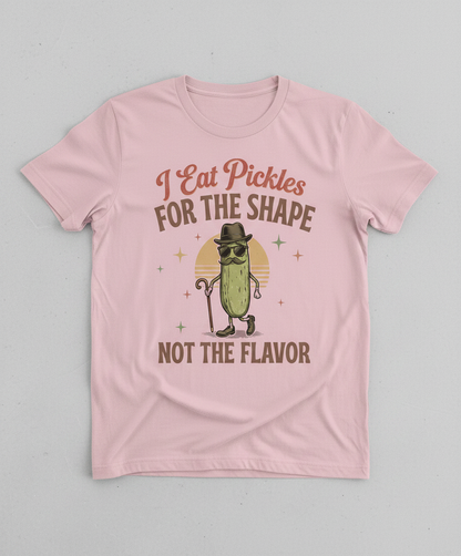 Funny Pickle I Eat Pickles For The Shape Retro Design T-Shirt - Light Pink